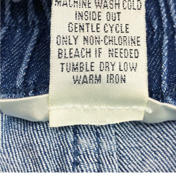 CW Classics Blue Denim Polka Dot Print Pull-On Jean Capris - Picture 7 of 14